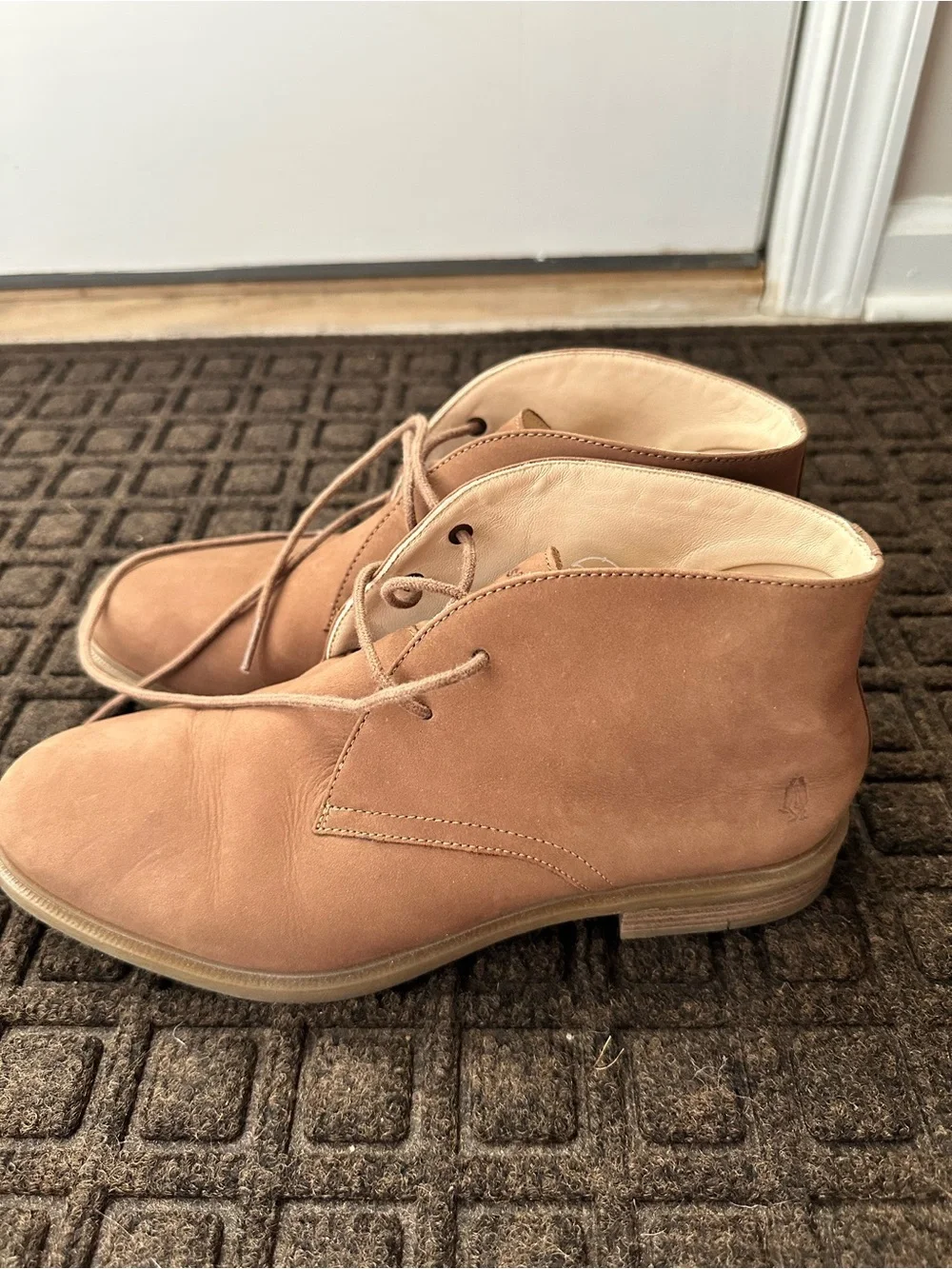 Hush Puppies Women's Blush Tan Suede Ankle Booties